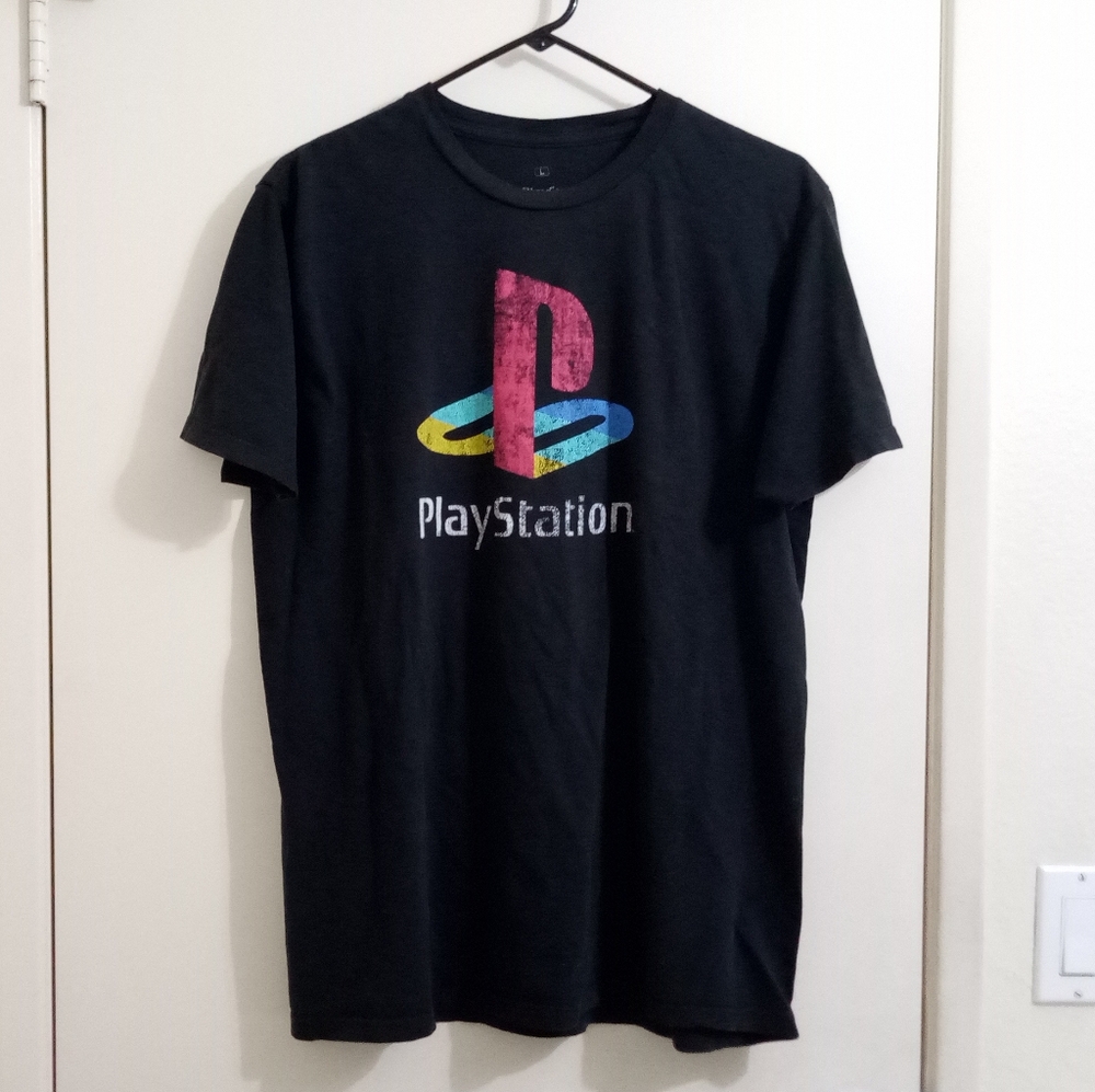 GUC PlayStation Distressed Logo T-shirt